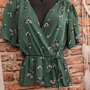ASTR the label green floral blouse